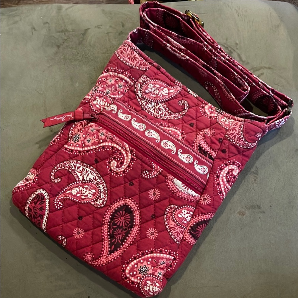 Vera Bradley Mesa Red Collection Crossbody Bag ‘Retired’